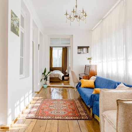 Nazy'S Guest House Joqolo 外观 照片