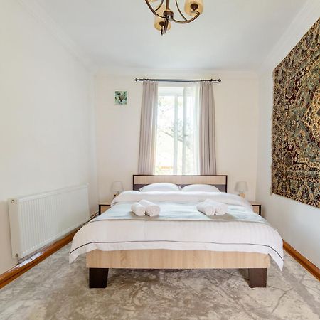 Nazy'S Guest House Joqolo 外观 照片